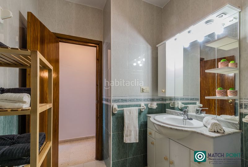 Foto 207a946f-b69c-471d-9497-067a7a548e4e. Rent flat in Velilla - Velilla Taramay Almuñécar