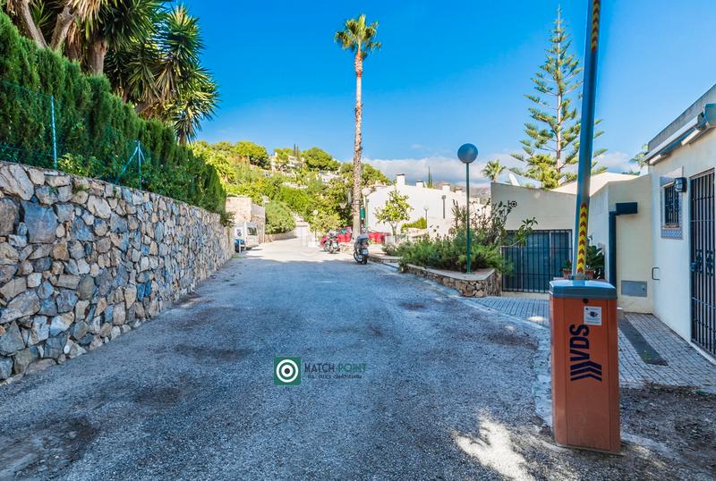 Foto 066e10ae-d8c8-43b1-bd66-08ff2e1a0da1. Dúplex cerca de la playa en Las Palomas Almuñécar