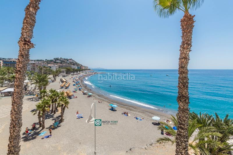 Foto d1f4ff7d-dfac-44c8-aed0-a3b59cc6d0af. Alquiler piso frente al mar en Almuñecar centro Almuñécar