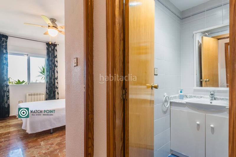 Foto b84ebdfd-19fa-4eb9-938c-7fda84ba604f. Alquiler piso muy centrico en Almuñecar centro Almuñécar