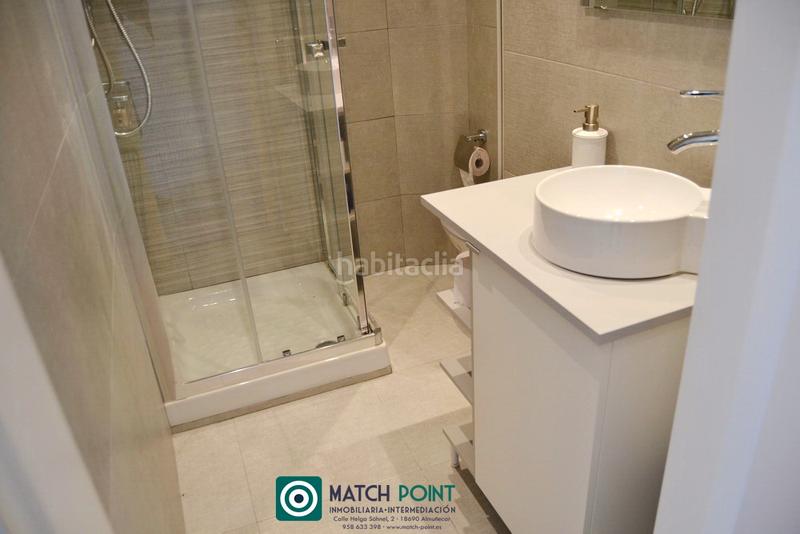 Foto 83e96050-1681-4a40-b010-ee927a7865a6. Alquiler apartamento frente al mar en Almuñecar centro Almuñécar