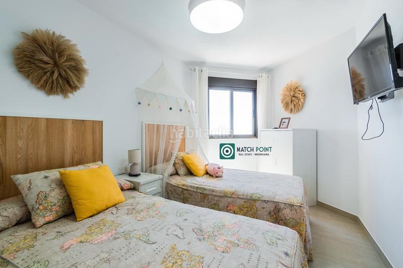 Foto 70f0f408-15dc-4bc7-aa26-9a60c84d520a. Alquiler piso frente al mar en Velilla - Velilla Taramay Almuñécar