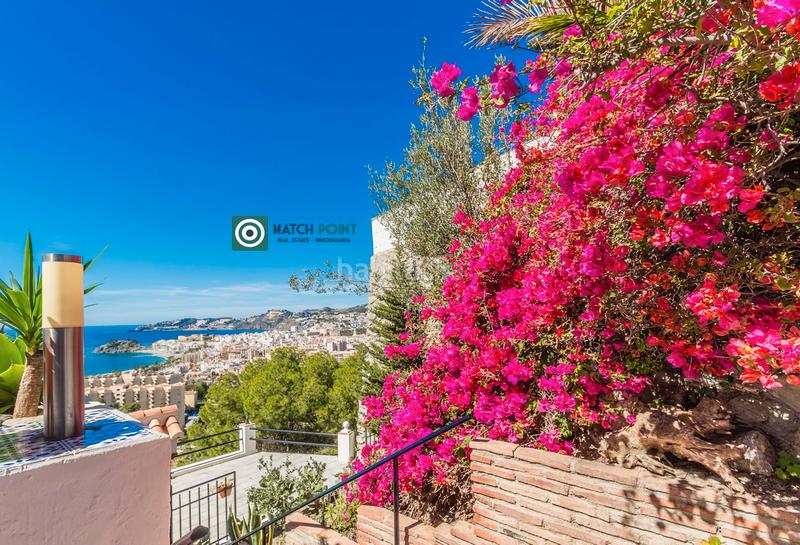 Foto f48c6e94-b39a-4ffd-9e58-8248eb99067a. Casa adossada a Velilla - Velilla Taramay Almuñécar