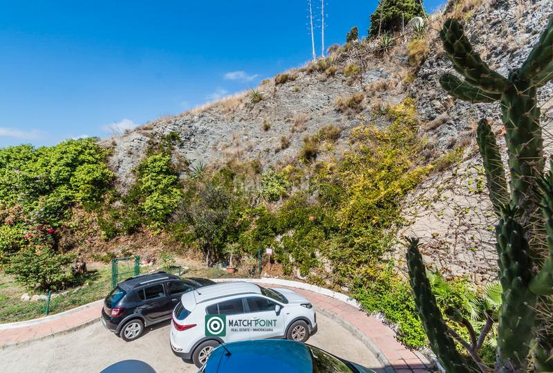 Foto a08e8651-edc2-4259-8581-5f585fda4a29. Alquiler casa adosada espectacular ubicacion en Velilla - Velilla Taramay Almuñécar