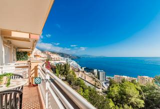 Rent Semi detached house  Calle la romántica. Cerca de la playa