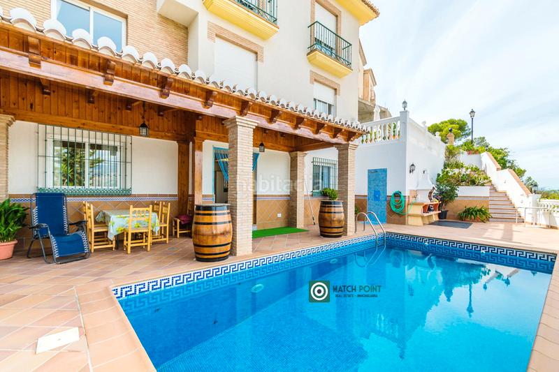 Foto 1b1ea27c-fae4-485d-bce0-32c213c82e35. Rent flat in Velilla - Velilla Taramay Almuñécar