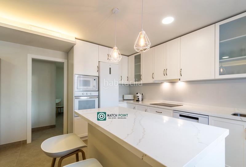 Foto f19faaa2-6525-40ac-a907-66ce717a3cf0. Rent flat in Velilla - Velilla Taramay Almuñécar