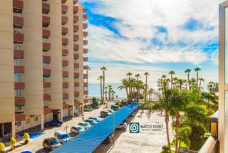 Location Appartement  Paseo reina sofa. Frente al mar