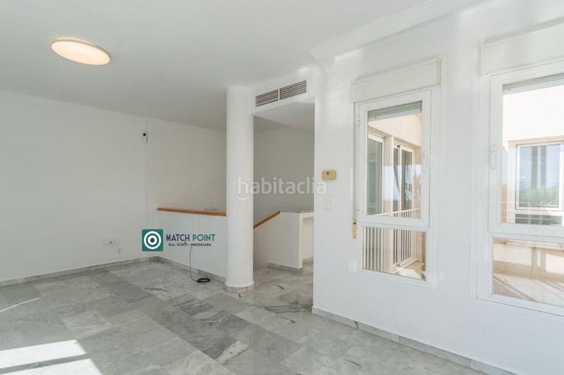Foto 690653d9-e02b-44a8-ac9c-a308074b919f. Casa adossada a Punta La Mona Almuñécar