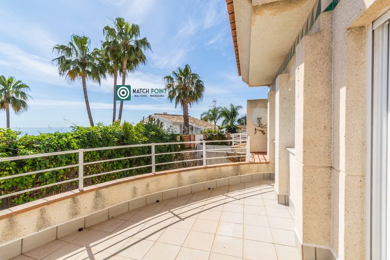 Foto f2cff3ee-3d58-4751-ac6d-a6b2388a06d1. Casa adossada a Punta La Mona Almuñécar