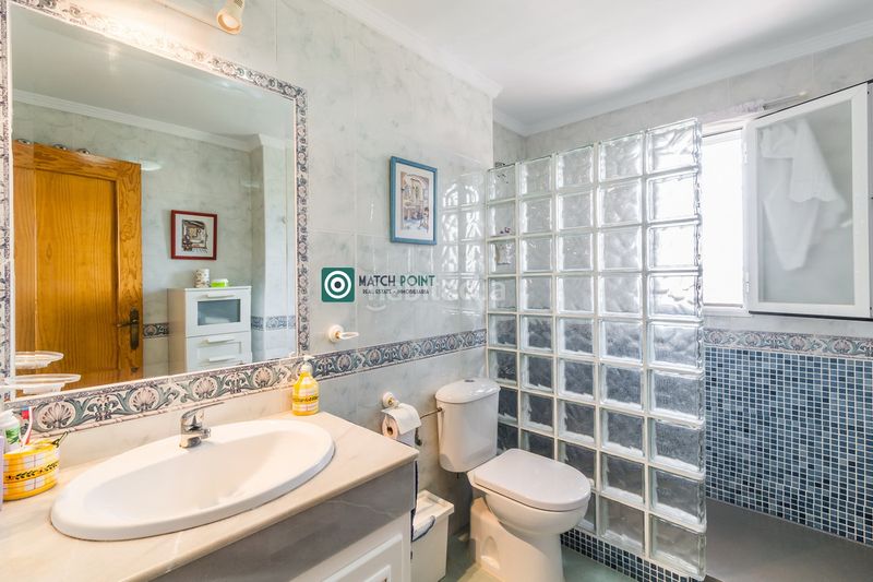 Foto e795a215-c0a4-4533-a2aa-02d4c4ffb707. Casa adossada a Velilla - Velilla Taramay Almuñécar