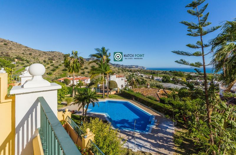 Foto d6869d87-8cc6-47ee-9aa4-950b69ff0479. Pis a Capistrano Nerja