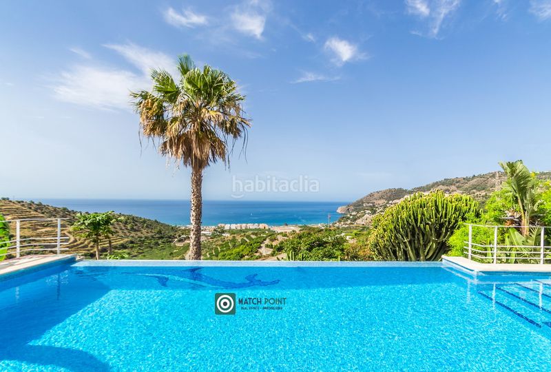 Foto e5a8c5d2-4936-41e9-958a-437214613f4b. Casa a Las Palomas Almuñécar