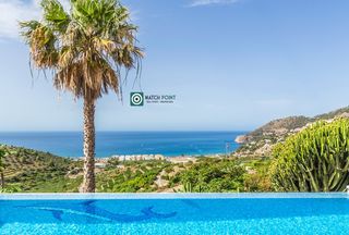 Casa  Nuevo camping la herradura. Espectacular ubicacion