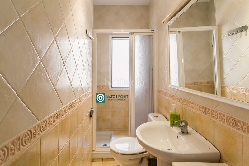 Foto 9ca76b75-2208-42d6-aeaf-490e32ca77e0. Rent flat in Almuñecar centro Almuñécar