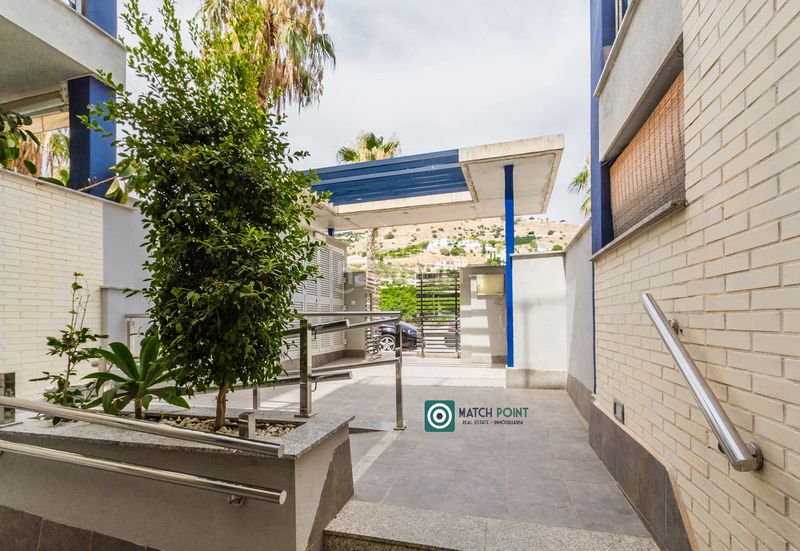 Foto e5d27fd3-5f87-4815-ba1f-14cd492cedf5. Rent flat in Velilla - Velilla Taramay Almuñécar