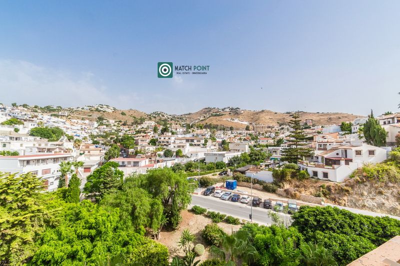 Foto e73592ce-242d-493e-b8f8-82444e5818c9. Pis a Almuñecar centro Almuñécar