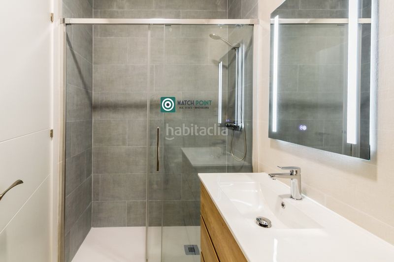 Foto a5b8a9d0-9cbb-4bd6-b758-e875910bde3f. Pis a Almuñecar centro Almuñécar