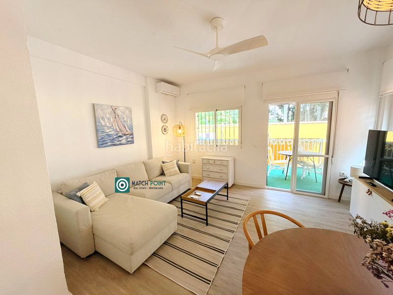 Foto 0a13ab1a-dcf6-42e7-844c-fc2688925ce9. Rent flat in Almuñecar centro Almuñécar