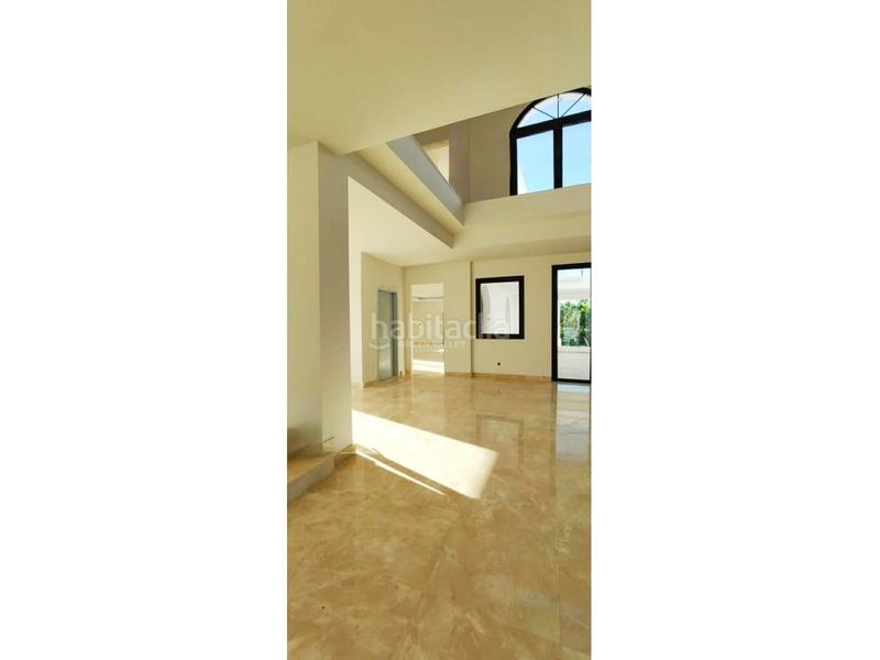 Foto 3a65dbc2-08fa-4a5c-8396-2b261c5fdc17. Maison avec parking dans Sotogrande alto Sotogrande