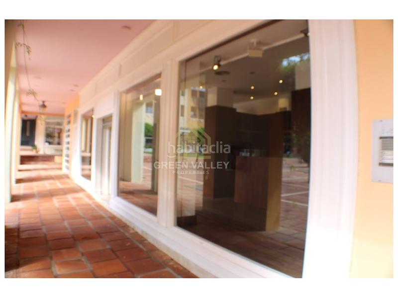 Foto 1304ed81-3ac9-4461-b762-b50399309d98. Local comercial a puerto de Sotogrande-la marina Sotogrande