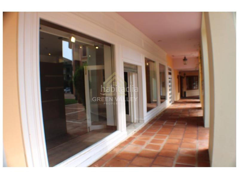 Foto 91057658-0ed9-4b88-b236-1ffcf1869452. Local comercial a puerto de Sotogrande-la marina Sotogrande