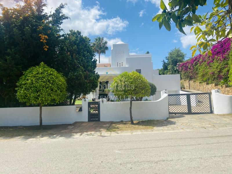 Foto 5da9e7b0-ad29-463b-b3b3-a38bbe09dd7f. Maison avec chauffage parking dans Sotogrande costa Sotogrande