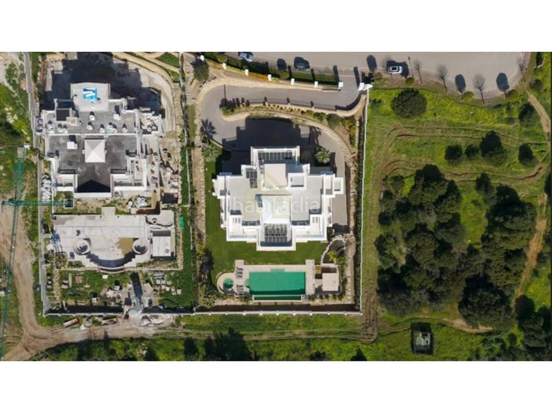 Foto 2bcc067d-6302-4015-b4c4-b02ab601ad66. Terreno residencial amplio terreno situado muy cerca del colegio internacional en Sotogrande