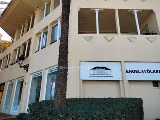 Local Comercial  N/a. Increible local a pie de playa en sotogrande