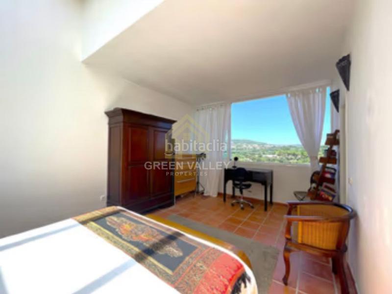 Foto 02128729-b71f-4614-8f12-df8f140b4ba8. Chalet in Sotogrande alto Sotogrande