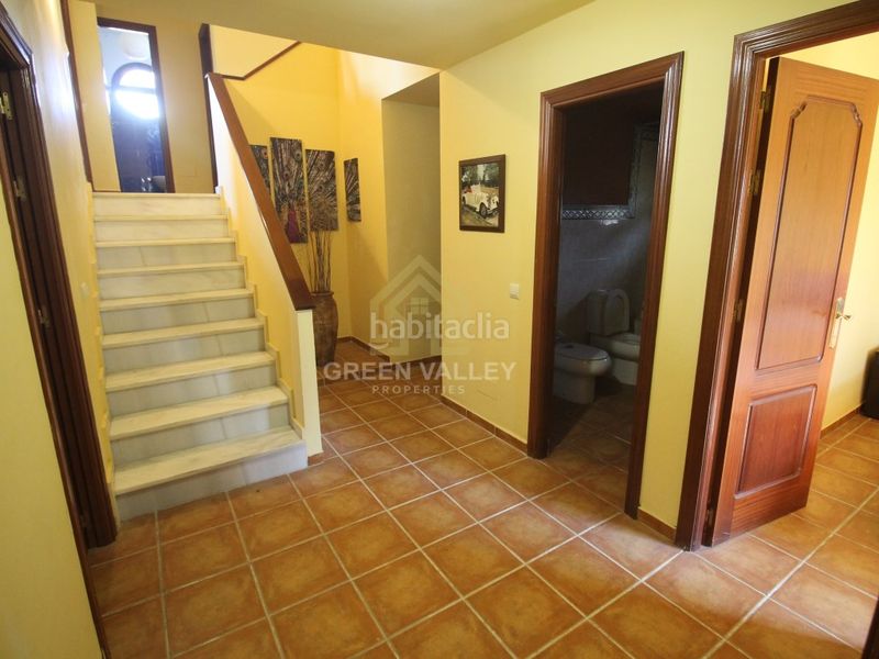 Foto a4f82311-2323-41c4-806a-2aa9a17e0d11. Xalet amb aparcament piscina a La Alcaidesa