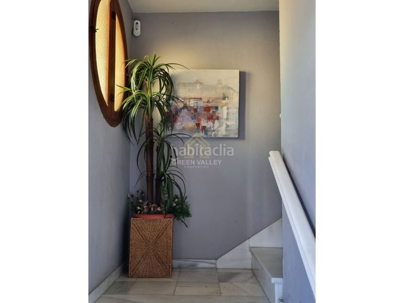 Foto b05c45a4-4851-49ba-9c9a-e1f9bc57eab2. Edifici a Bajadilla - Fuente Nueva Algeciras