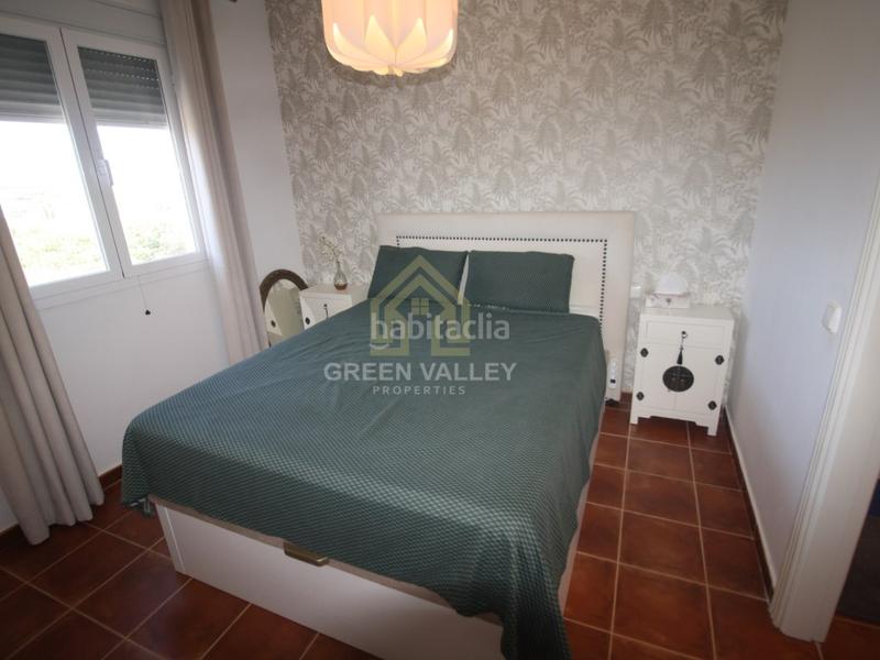 Foto 04c7ff98-d839-4de7-9f31-ade743cdb029. Alquiler ático increíble ático en alcaidesa de dos dormitorios, para alquiler de larga duración. en La Alcaidesa