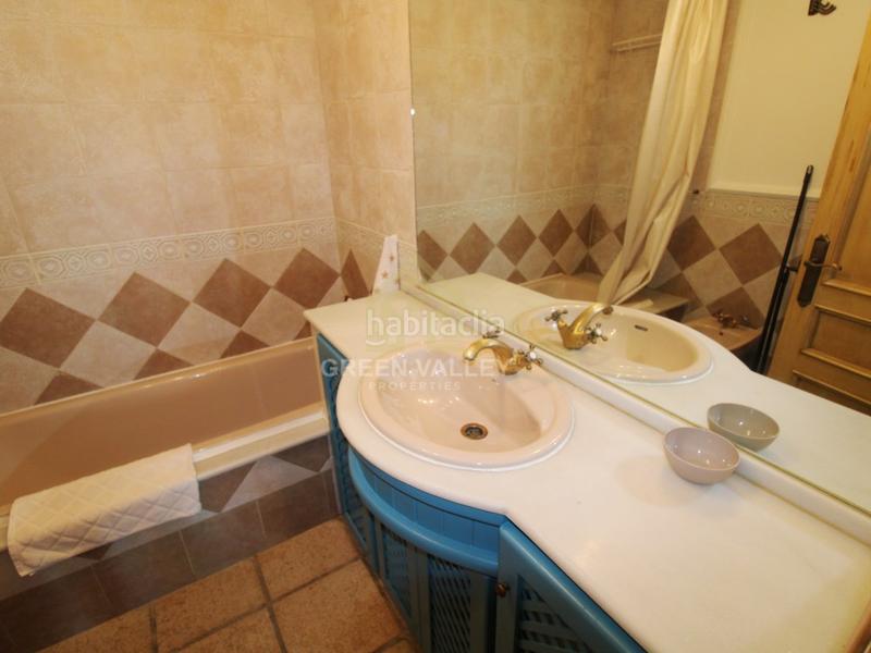 Foto 1767b380-214d-4f40-98bf-cd9c213be535. Appartement avec parking piscine dans La Alcaidesa