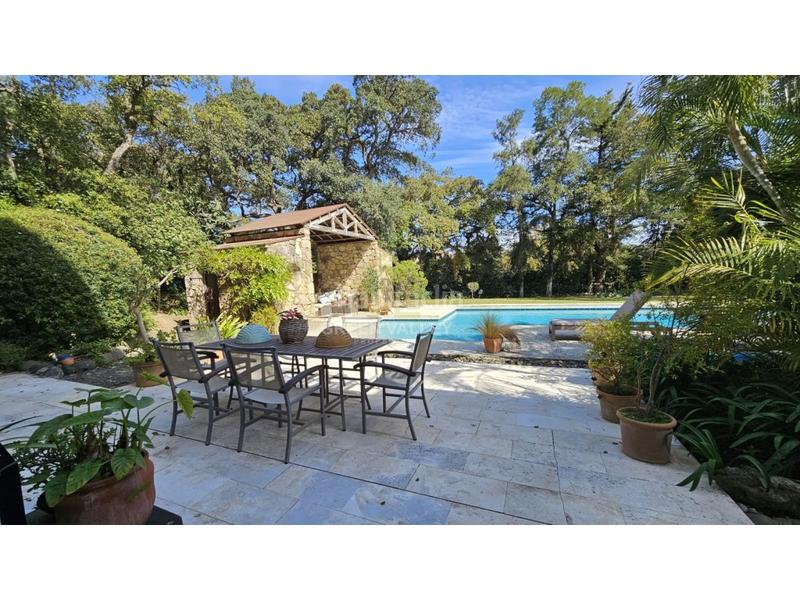 Foto 7e8f58b4-8abd-4a50-a5b7-a5564e123324. Casa in calle castilla (sg) 11 in Sotogrande alto Sotogrande