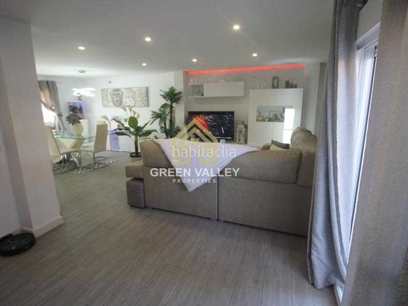 Foto 16601891-3eea-4bb5-a7dc-a8bcf8c8f507. Maison jumelée avec parking dans San García Algeciras