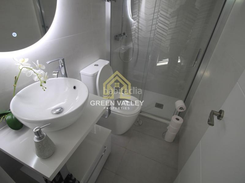 Foto 41135f26-7d03-411d-b0f0-2478591c83d4. Maison jumelée avec parking dans San García Algeciras