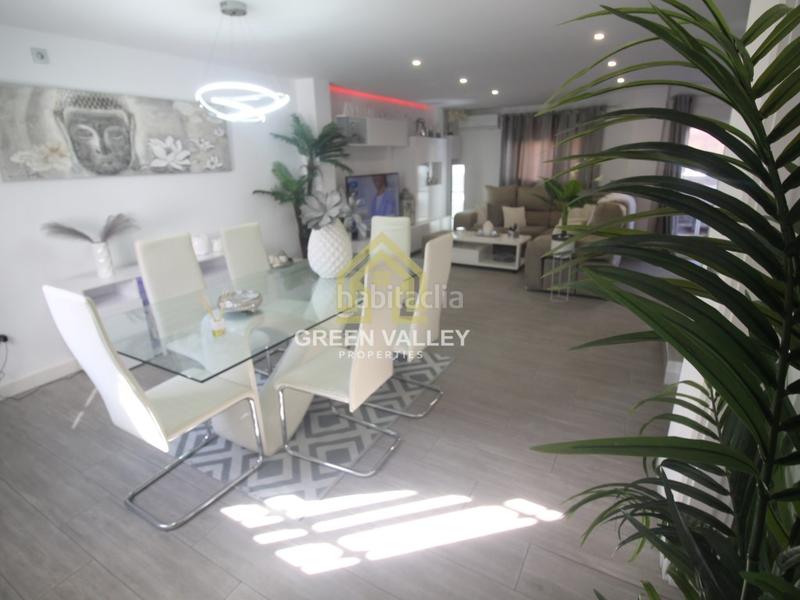 Foto 688cba40-5f46-4d30-a001-0d677ba44f48. Maison jumelée avec parking dans San García Algeciras