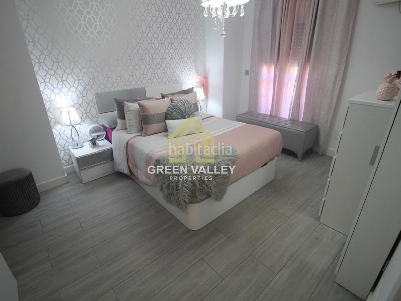 Foto 807c92ba-4b05-4a09-bb82-d0cbaa4f4e80. Maison jumelée avec parking dans San García Algeciras