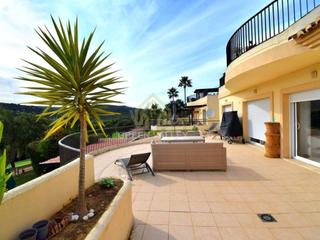 Apartament a Sotogrande Alto. Precioso apartamento en la exclusiva zona de san roque club