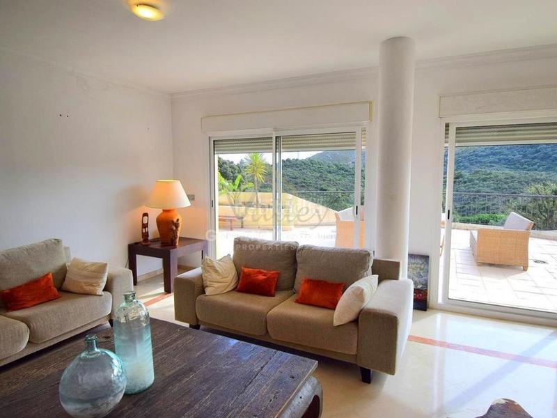 Foto 5016a2d4-ed39-483b-95ce-3eabb37f339f. Piccolo appartamento con piscina in Sotogrande alto Sotogrande