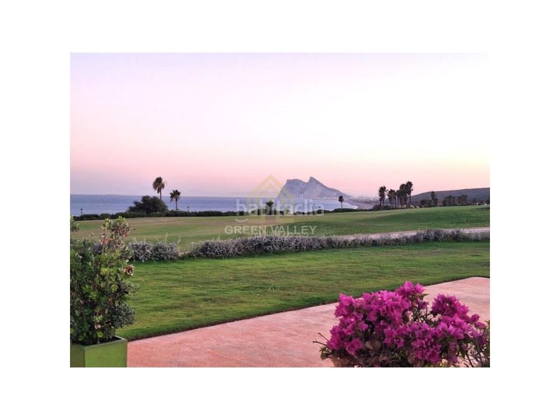 Foto 740092e8-f4c5-49dc-93b7-a4594422ab2c. Casa amb aparcament piscina a La Alcaidesa