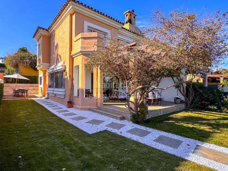 Foto d5380c18-026a-4f2a-b66c-f80cbce85def. Casa a La Alcaidesa
