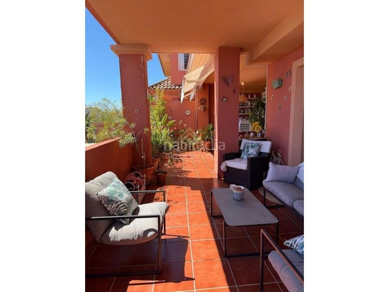 Foto 491f929d-6501-4dd2-8df2-14092fc0e860. Pis amb aparcament piscina a San Enrique-Guadiaro-Pueblo Nuevo Sotogrande