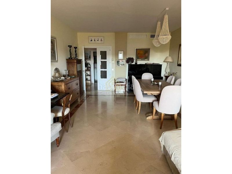 Foto 9719da92-1b5a-4934-8258-2f2ebc9438fa. Pis amb aparcament piscina a San Enrique-Guadiaro-Pueblo Nuevo Sotogrande