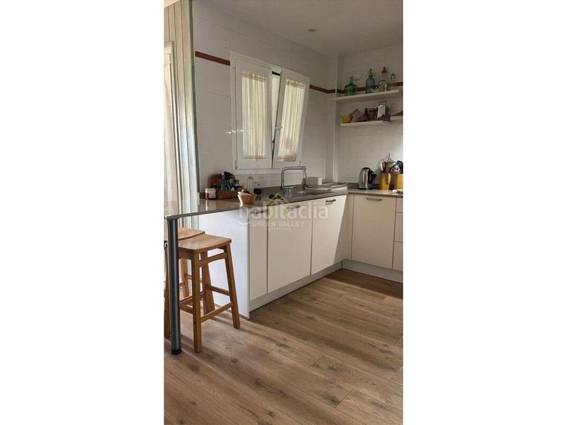 Foto db76667a-c982-42ec-84bf-8c71b3c70ed5. Pis amb aparcament piscina a San Enrique-Guadiaro-Pueblo Nuevo Sotogrande