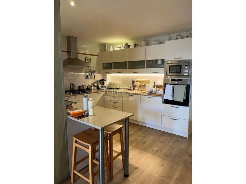 Foto f5084245-6125-4a7a-bc2e-81bb5f04297b. Pis amb aparcament piscina a San Enrique-Guadiaro-Pueblo Nuevo Sotogrande