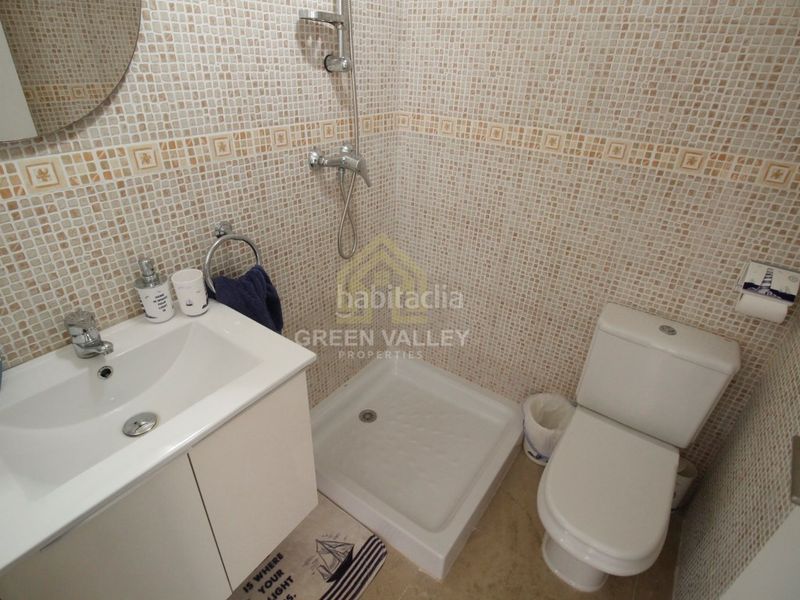 Foto 7ef90353-3ee8-41f9-bda5-d32e224c483b. Casa adossada amb calefacció aparcament piscina a La Alcaidesa
