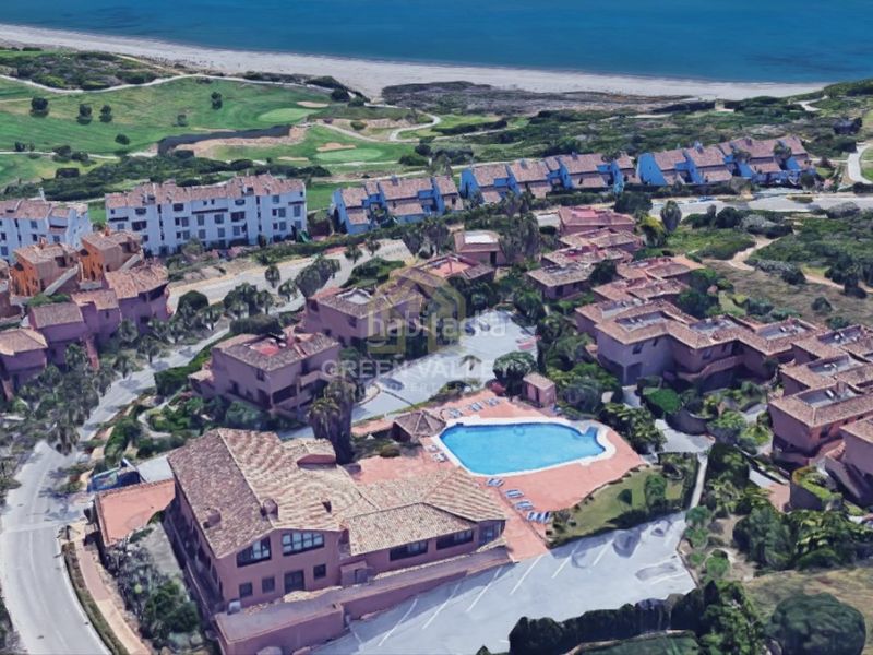 Foto 5c4a19ee-b98d-416d-a313-381f67130d11. Planta baixa amb aparcament piscina a La Alcaidesa