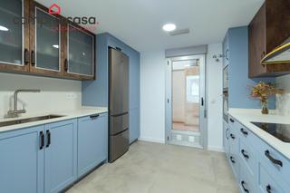 Flat in Carrer de la trinitat 124. Piso centrico con trastero y garaje